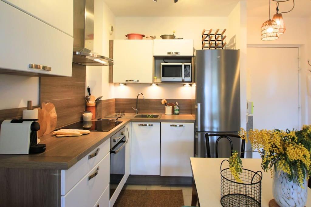 Cosy Appartement Entre Vignes Et Garrigue Avec Piscine Péret エクステリア 写真