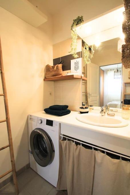 Cosy Appartement Entre Vignes Et Garrigue Avec Piscine Péret エクステリア 写真